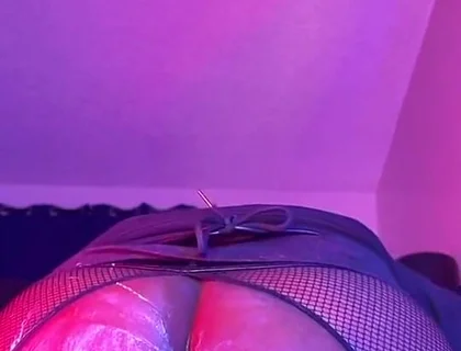 Bubble Butt Piggy Goes on Nasty Joyride