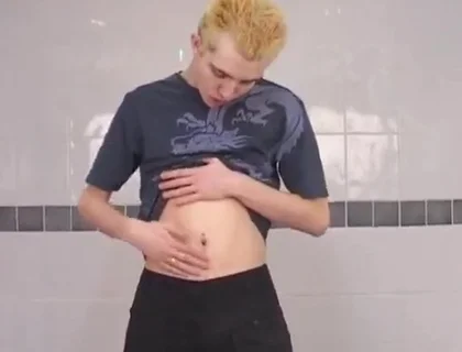 Luke In The Shower