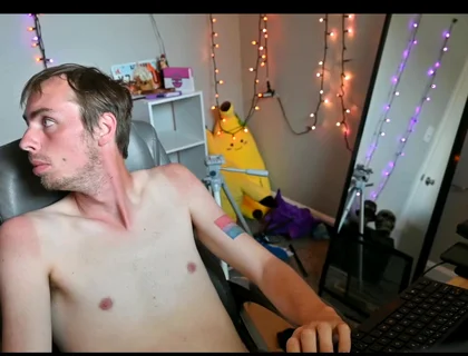 Jerking off While My Bladder Fills