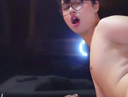 I Fuck the Most Beautiful Twink in the Neighborhood Bareback