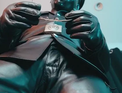 VK Leather Maskter Return