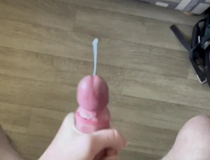 Horny Twink Needs To Release!