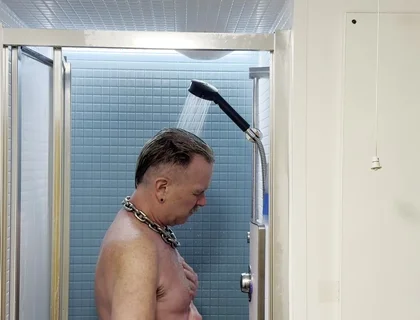 Butlins Shower