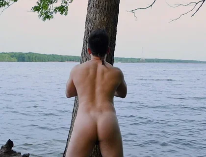 Lakeside Muscle Worship Flexing My Massive Biceps, Ripped Abs, and Juicy Ass Before an Explosive Cum Tasting Finale