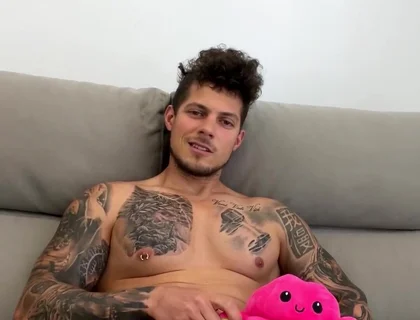 Deepthroat Thrusts Ignite Primal Queer Fire