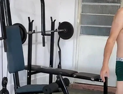Training Naked and Carmona Saw