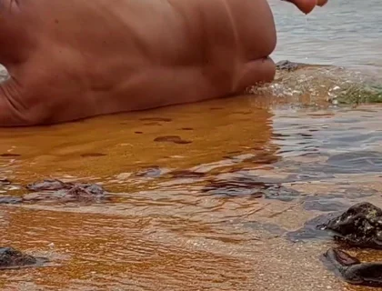 Ladysilva on the Beach Getting Naked What a Hot Tanned Ass with a Sexy Mark