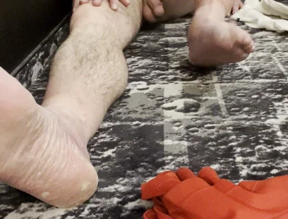 Coach Karl's Bare Feet Bare Balls [8893]