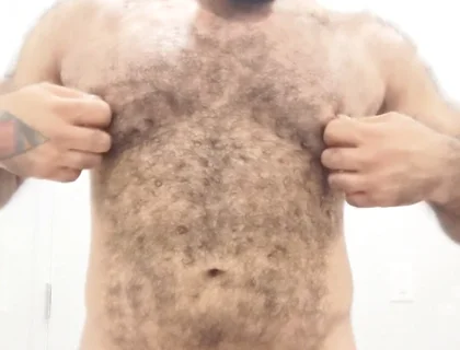 I Love Flexing After the Gym