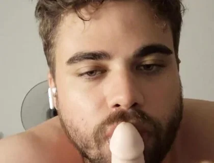 Blowjob Training with My Dildo - Beepied