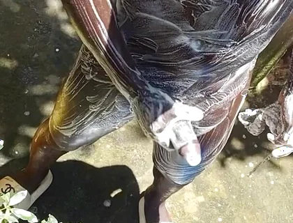 Mature Hard Black Dick Gets Real Shower