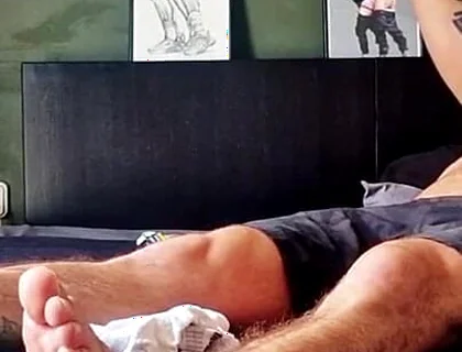 Bearded Master's Feet Massage & Worship by Hairy Muscle Sub