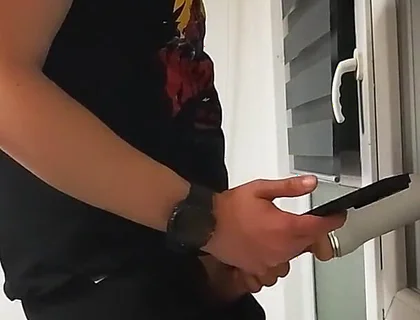 Cuming in Flashlight