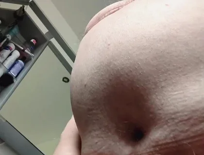 Pissing and Asshole From Below