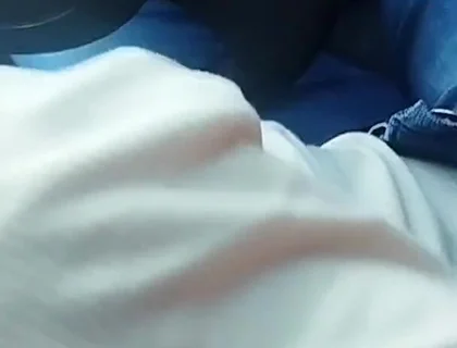 Security Guard Orders Uber and Pays with Blowjob Video 1