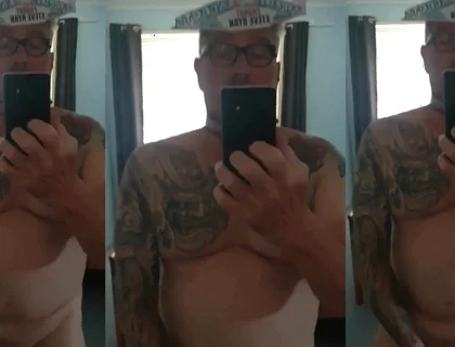 Gay Masturbator Homosexual Steve Ryan