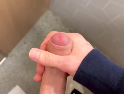 Was so Horny on the Train