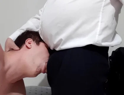 Stepdaddy Getting a Blowjob Before Work.