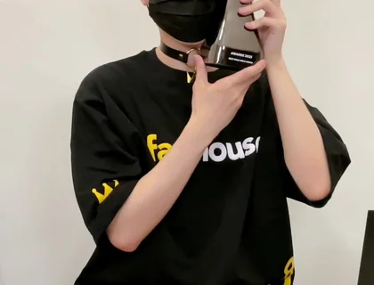 Awards 2025 Best Male Solo Scene Trophy Unboxing and Cum Celebrate