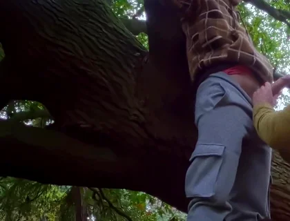 Sneaky BJ at the Park
