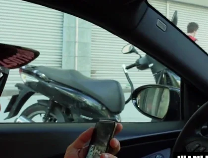 Jerking off in a Park with Voyeurs