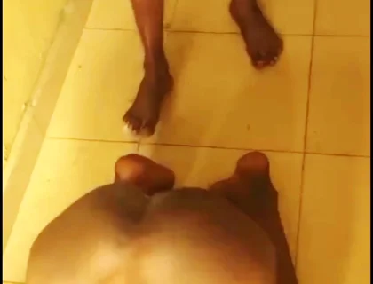 Friends in Ghetto House Fucking