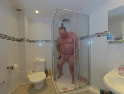 Vr180 Getting Soapy in the Shower