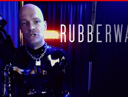 Rubberfetishboy Enjoy His Body