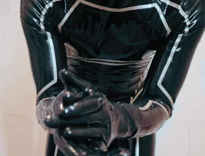 Rubber Shower Series 5