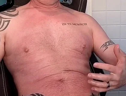 Straight Hunk Gets Naked, Jerks off and Cums on Cam