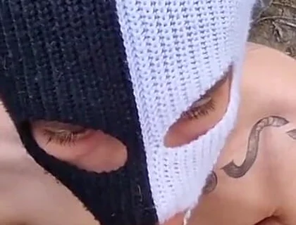 Outdoors Fuck on the Track, a Naked Straight Man Gave His Holes a No-condom Fuck