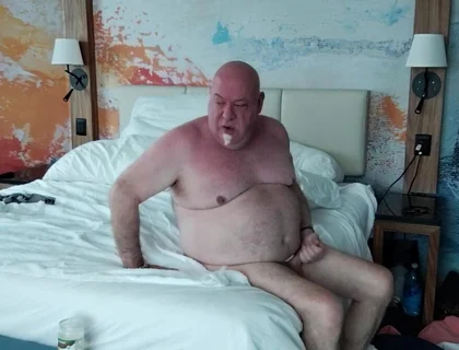 Client Gets Fucked by Masseur...