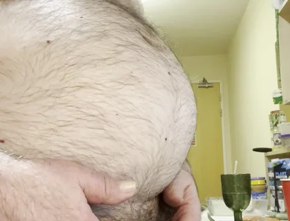 Coach Karl's Mid-afternoon Stiffy During a Live Cam Show 6231