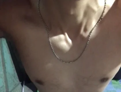 Young Man Masturbates Rich for You
