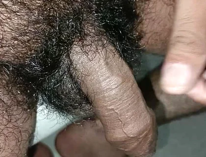 Lambe Ghane Kale Bal Wala Penis