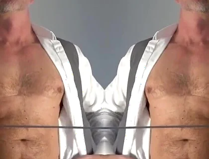 Mirrored I