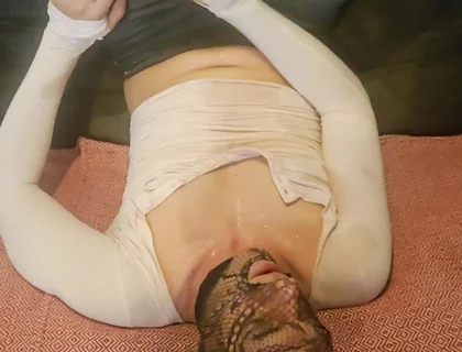 Piss and Cum in My Mouth