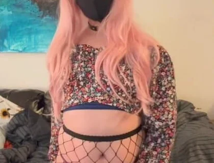 Sexy CD with Big Ass and Cock Solo Cumshot