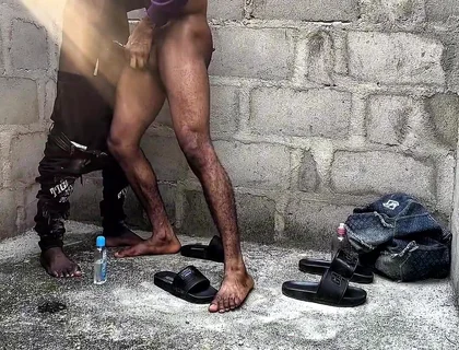 When the Homie Is Fine Asf and Gives You the Ass on the Low on Outdoor
