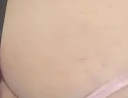 Primera Vez Que Me Trago Un Dildo De Este Tamaño Y Me Rompe Todo El Culo Pero Me Encanta!!!!!!!