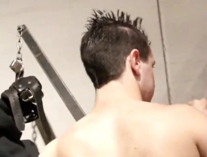 Bukkake Amateur with Gay Twinks Sucking All His Friends to the Cum