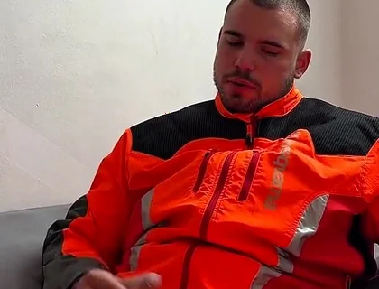 Tyler Blake Hivis Workwear, Muscle Flex, Dildo Play, Jerking off in Gear.