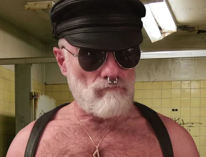 Pipedad Is a Nipple Pig