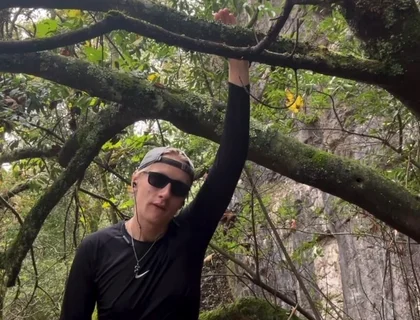 Hiker Bro goes Off-Trail to Jerk Off
