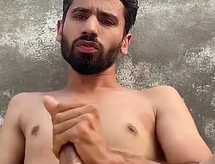 Pakistani Porn Feet Licking Talking Hot Dirty on Roof Top Women’s Contact Me for Fucking Services 0301-3904015