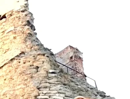 BJörn and Jean Discovered More Than Just Old Castle Ruins