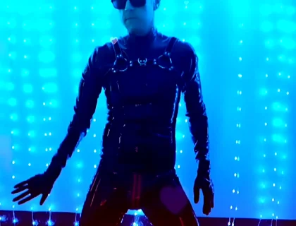 Reel Latex Rubber Black Style