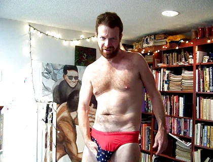 A Tour of Hairyartist Will in 9 Fleeting Moments