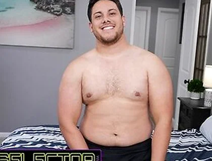 Aaron Trainer & Daniel Edwards Go From Roommates To Lovers In A Kinky First Encounter