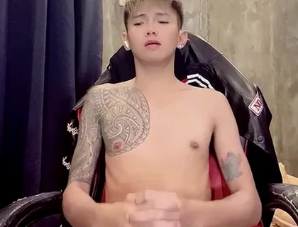 Horny Filipino Inked Twink Jerking off